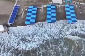 Fuerte sudestada en la Costa Atlántica: un fenómeno inusual que causó destrozos en plena temporada