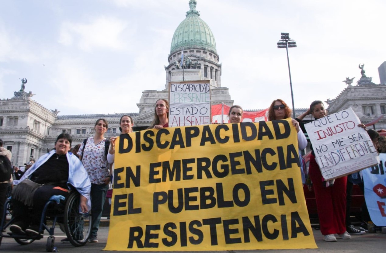 Media sanción de la Ley de Emergencia Nacional en Discapacidad