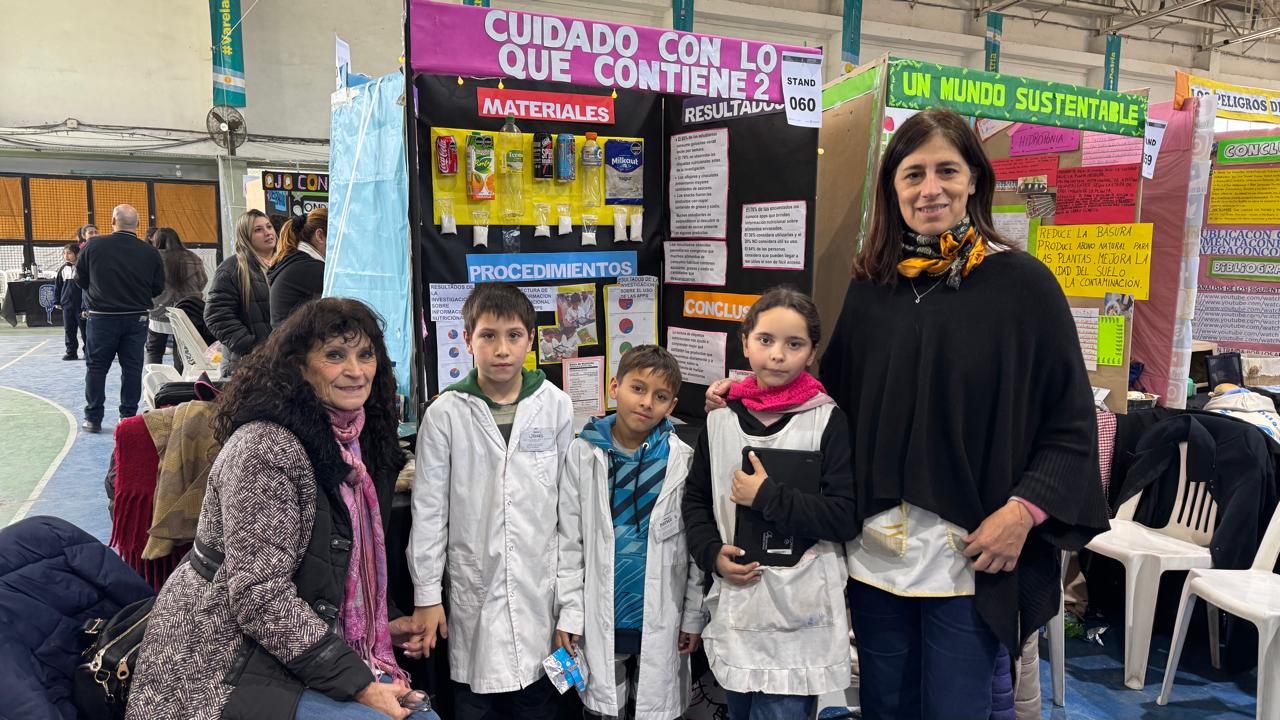 Escuela primaria Nº 36 de Berazategui: proyecto sobre “¿Qué contienen los alimentos?”