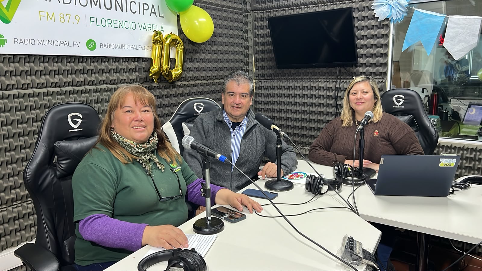 Microbasurales, reciclaje y el concurso escolar "Pinta tu Ambiente"