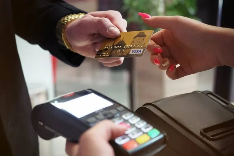 Defensa del Consumidor | Tarjetas de crédito: Recomendaciones para los usuarios