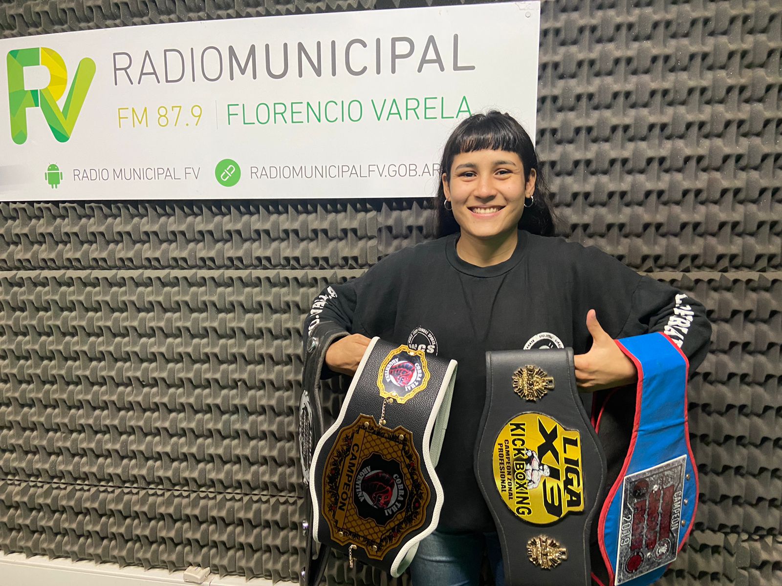 #TribunaVarelense: Paola Garay es la nueva campeona de boxeo profesional.