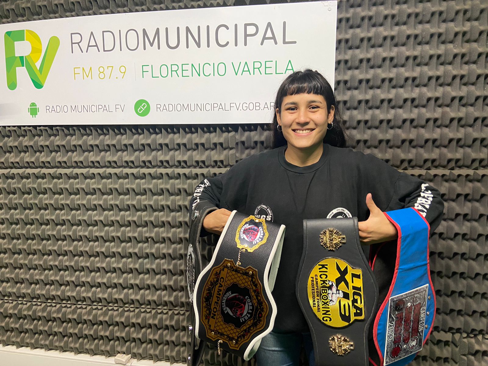 #TribunaVarelense: Paola Garay es la nueva campeona de boxeo profesional.