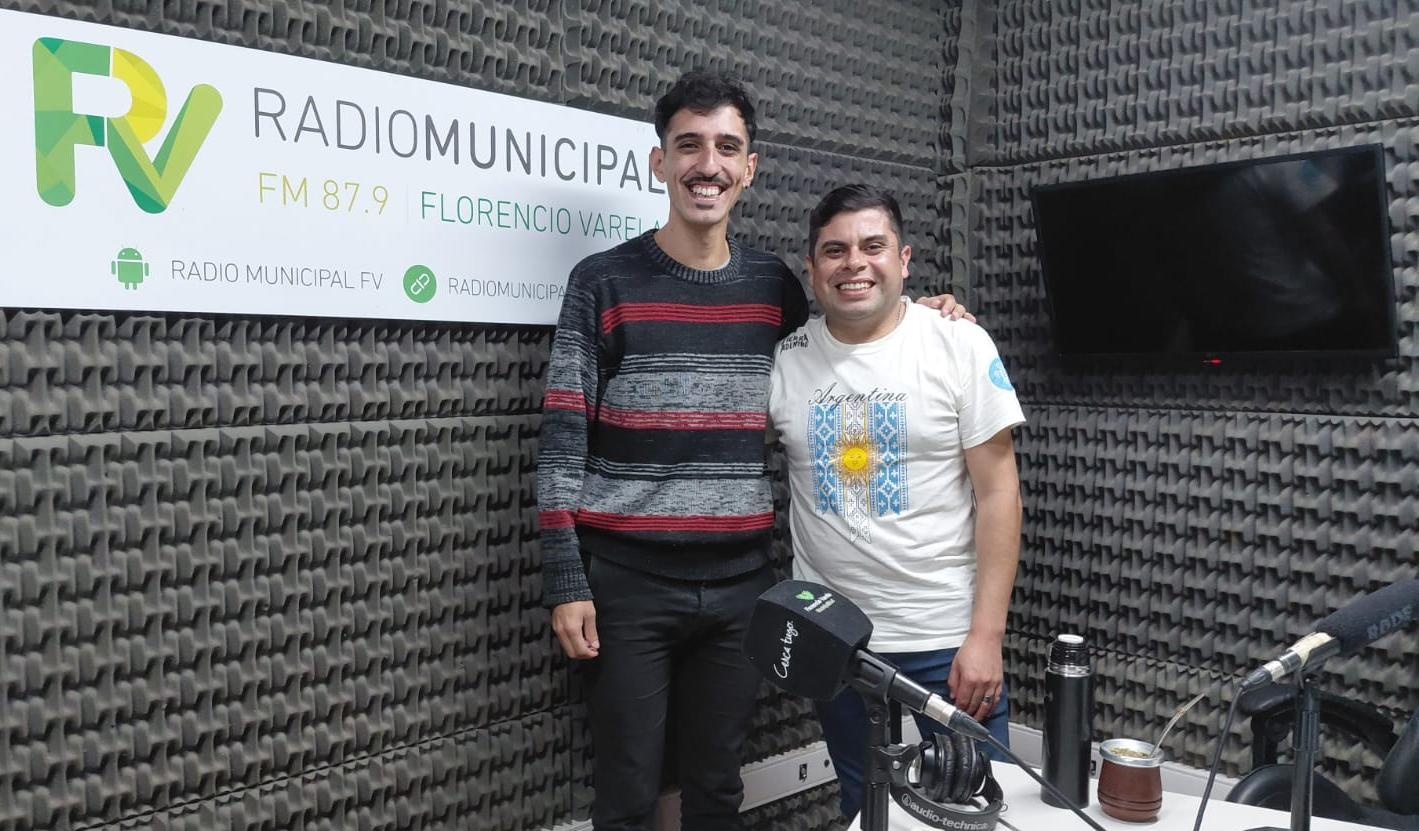 Juan Blasco presentó "Ser Universal": El nuevo mapa sonoro del talento Varelense