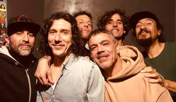 Andando Descalzo: una historia que sigue sonando