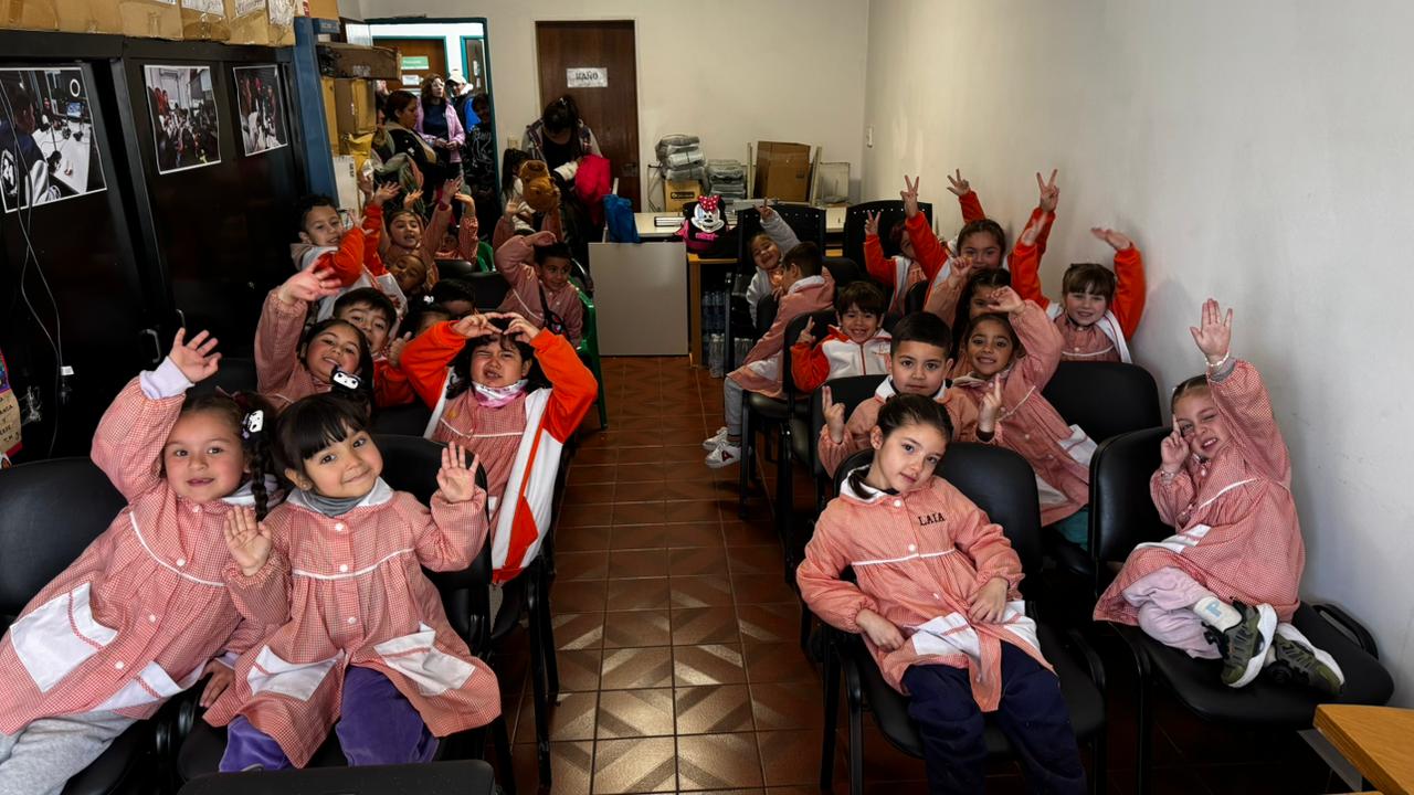¡El Jardín “Las Ardillitas” visitó Tribuna Varelense!

