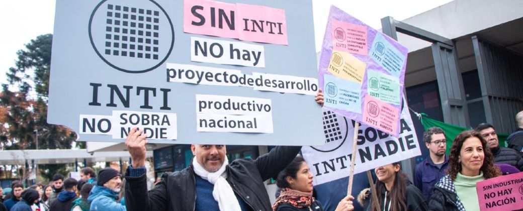 Trabajadores del INTI y su plan de lucha ante miles de despidos