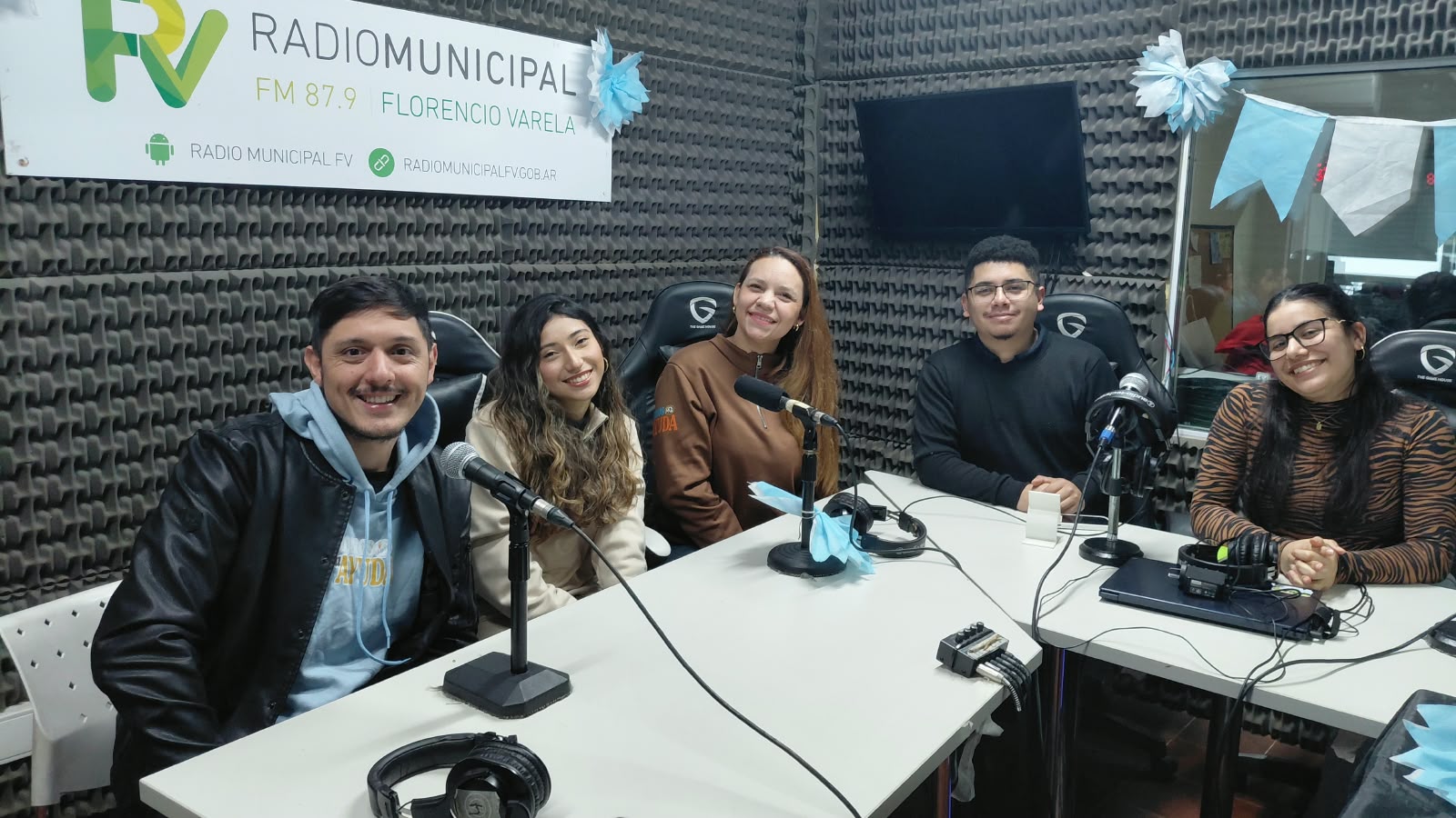 MCR Teatro presenta "Debi y el Gran Libro": Una obra para toda la familia con entrada libre y gratuita