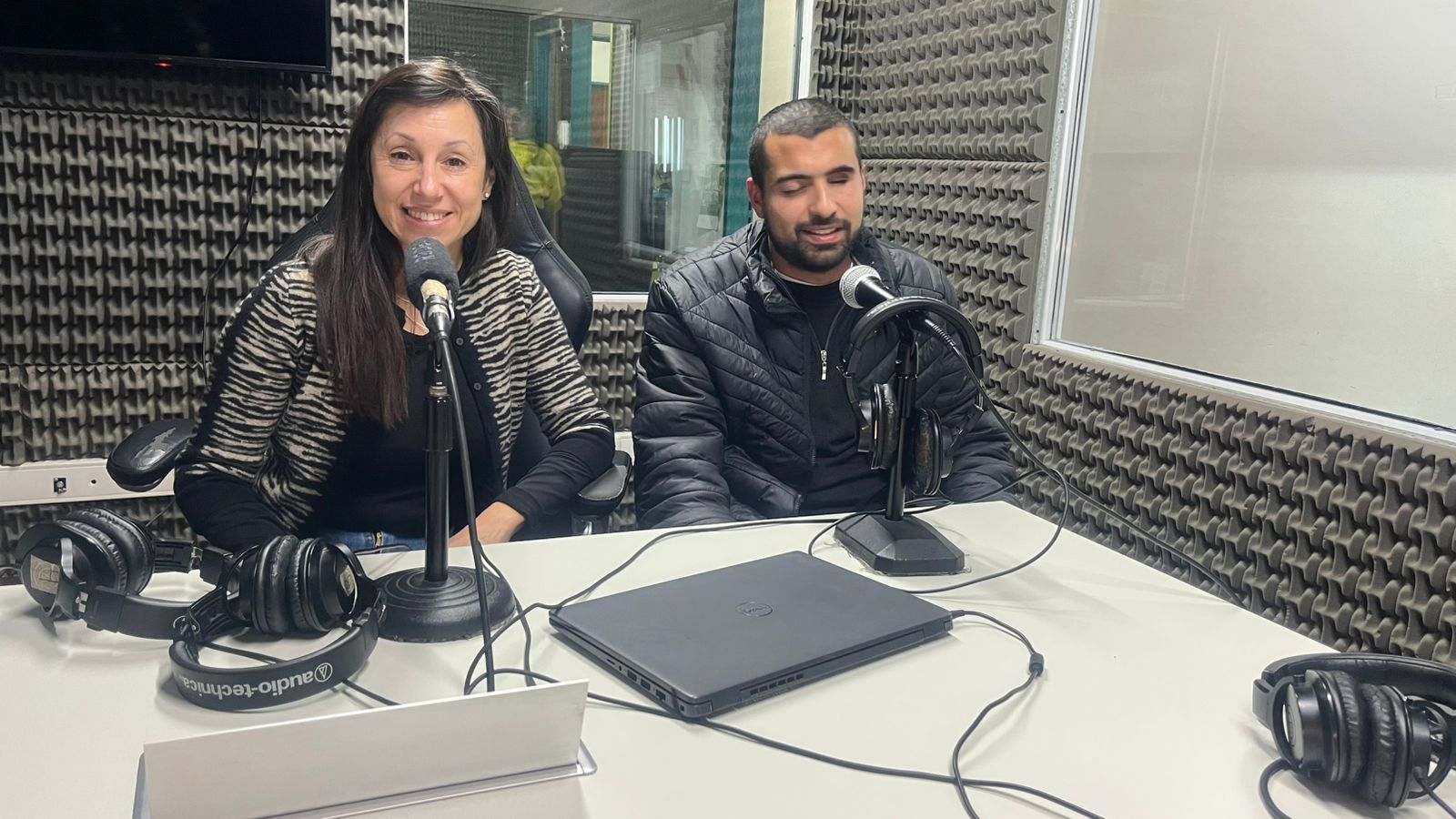 Enlace Educativo I Charlas: “De la casa al aula”

