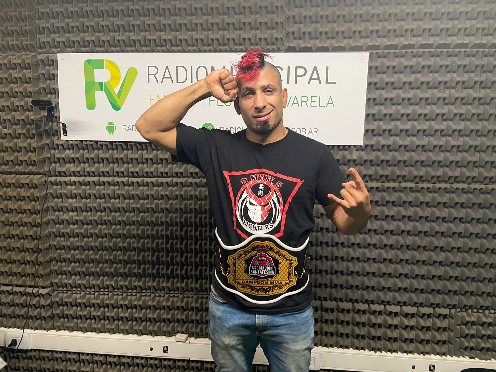 #TribunaVarelense: El Dmente Espíndola se consagró campeón de la Asociación Santafesina de MMA
