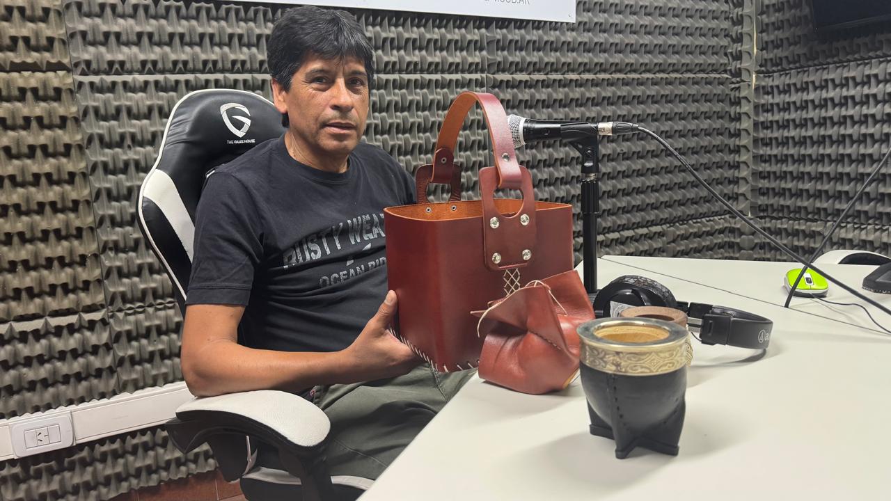 El maestro del mate: Celebramos el día del mate junto al artesano varelense Roque Robledo 