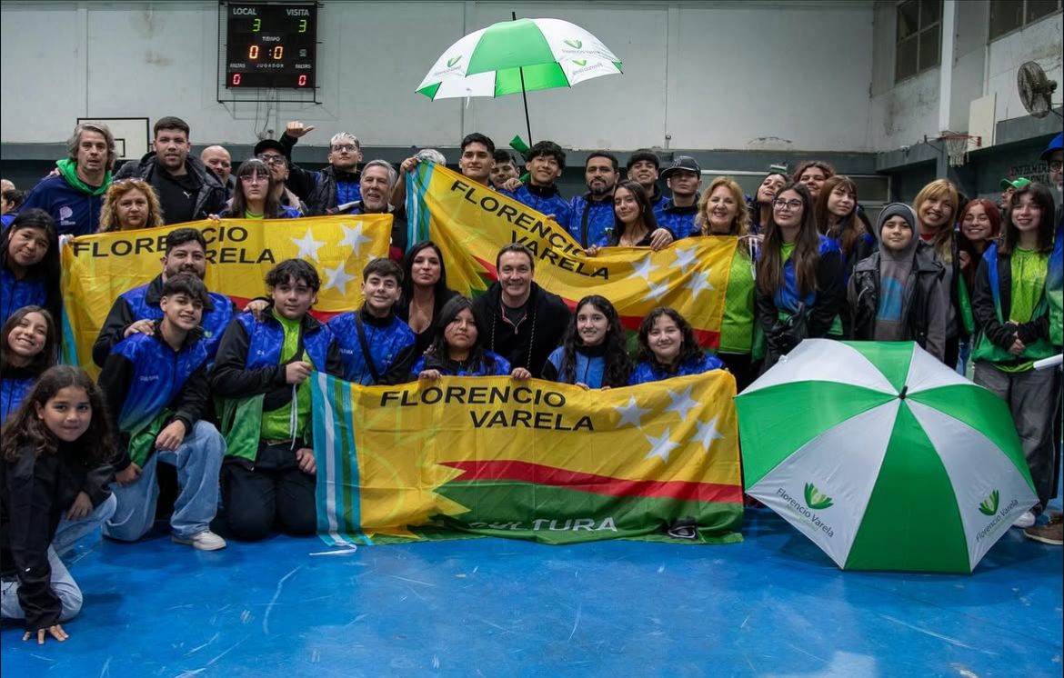 ¡Orgullo Varelense!: despedida a las y los deportistas que viajaron a Mar del Plata para disputar la final de los Juegos Bonaerenses 2025